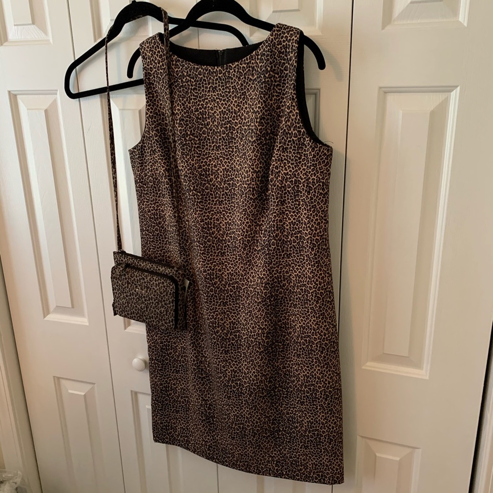Fun Cheetah print dress with matching Crossbody